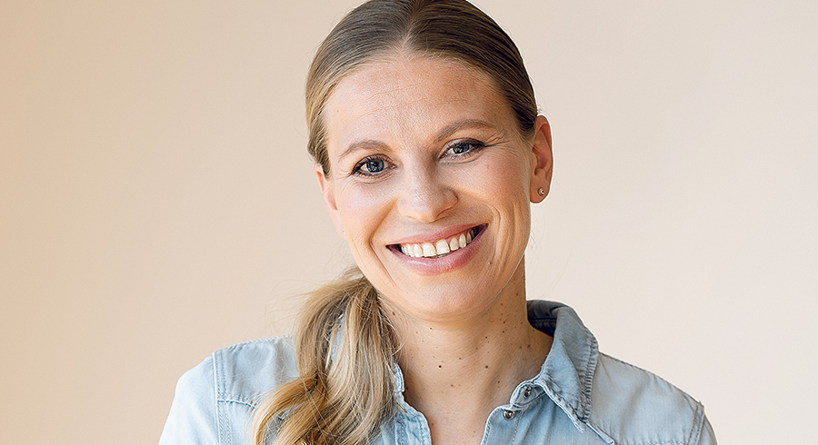 Buchautorin, Bäuerin, Back-Influencerin. Christina Bauer hat mit „Backen mit Christina“ ein erfolgreiches Unternehmen aufgebaut.