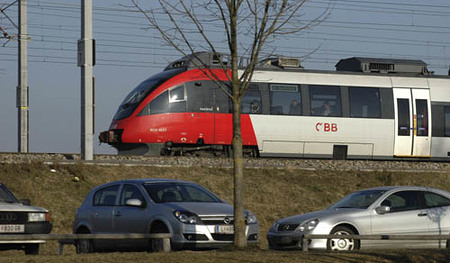 Bahn, Zug, Bahnstrecke, Verkehr, Lok, Bahntrasse, Westbahn, ?ffentlicher Verkehr, PendlerFranz Maria GlaserEinfaltstra?e 7, 4020 LinzBLZ 49460 SpardabankKontonummer 00-378.444
