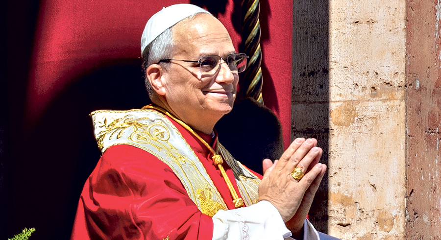 Papst Leo XIV.  zeigte bei seinem  ersten Osterfest, dass ihm Tradition und der Einsatz für Frieden und Gerechtigkeit  besonders wichtig sind. 