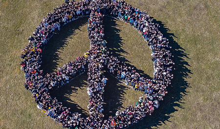 Zeichen des Friedens und der Solidarität   