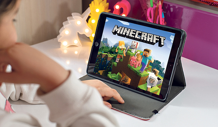 Minecraft ist derzeit ein sehr beliebtes Computerspiel.