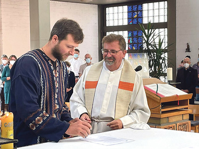 Br. Emanuel Huemer SVD (li.)mit Provinzial P. Stephan Dähler  