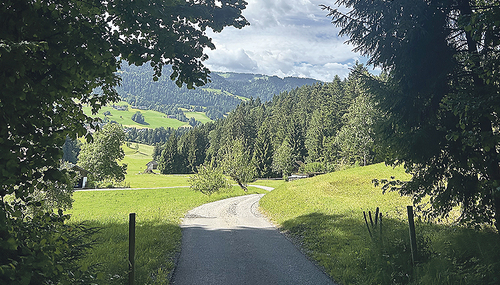 Die Bewahrung der Schöpfung und das Wohl aller Menschen hängen untrennbar zusammen.  