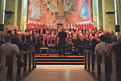 Der Upper Austrian Gospel Choir trat in der Pfarre Linz-Christkönig auf.   