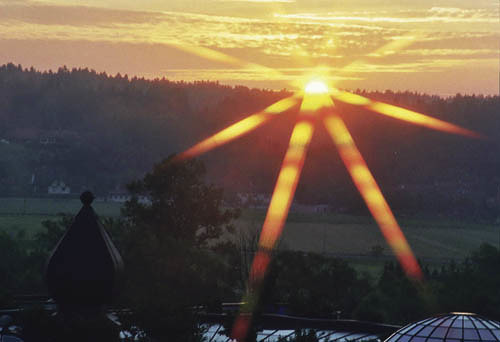 Sonnenaufgang in Bad Blumau
Bad, Urlaub, Faulenzen, Hundertwasser, Architektur, Farbe, Sonne, Sonnenaufgang, Sommer, Ferien, Kuppel, Licht, Vulkania, Gesundheit, Schwefel, Schwefelwasser

Franz M. Glaser
SPARDAbank Linz
Bankleitzahl 49460
Kontonummer