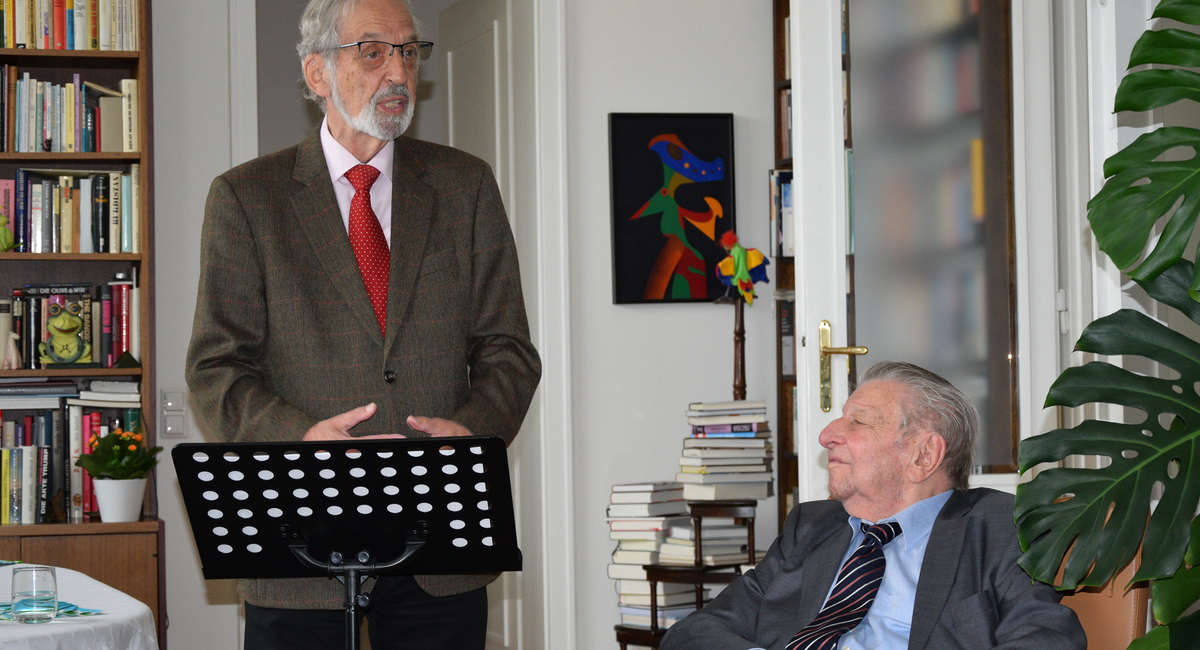 Heinz Nußbaumer mit Hugo Portisch / kathpress / Paul Wuthe Heinz Nußbaumer mit Hugo Portisch