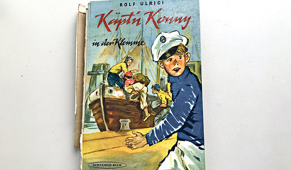 Ausschnitt des Covers von „Käptʼn Konny“. 