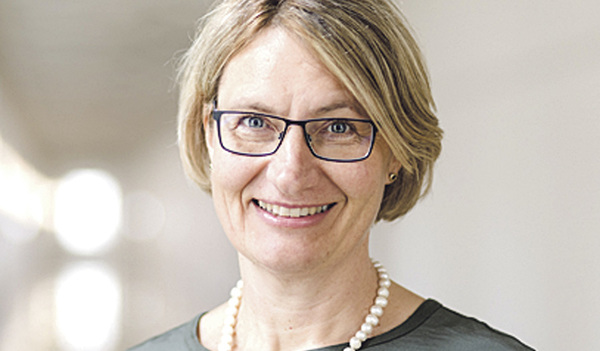 Anna Findl-Ludescher ist Assistenzprofessorin und leitet stellvertretend das Institut für Pastoraltheologie an der Universität Innsbruck. 