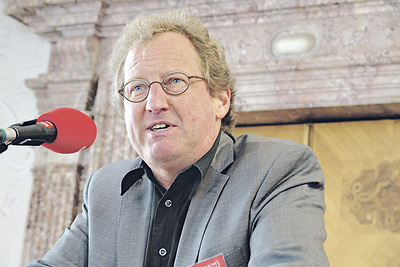 „Es spaltet die Gesellschaft, wenn die Freiheitsrechte für einen Teil der Gesellschaft nicht mehr gegeben sind.“ Dr. Christian Spieß, Linz