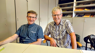 Sie sehen großes Potenzial in den Pfarrgemeinden für Klimaschutz: Norbert Ellinger (links) und Georg Spiekermann vom Klimabündnis OÖ. 