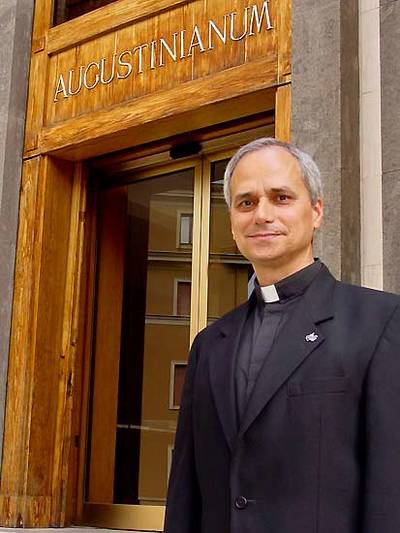 Kardinal Robert Prevost im Institutum Patristicum Augustinianum in Rom (2014)