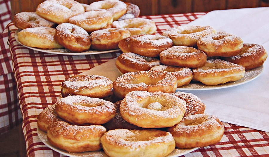 Bauernkrapfen sind eine Köstlichkeit.  