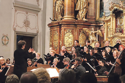 Der Fanny Hensel Chor unter der Leitung von Sigurd Hennemann; das nächste Konzert ist am 23. November.   