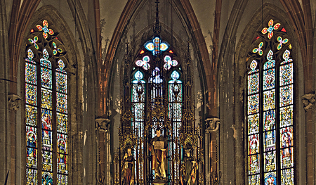 Spenden für die Renovierung des „Braunauer Steffls“ sind hochwillkommen. Wer mag, kann sogar eine Patenschaft für ein ganzes Fenster übernehmen.  