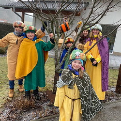 Sternsinger/innen der Pfarre Grünbach