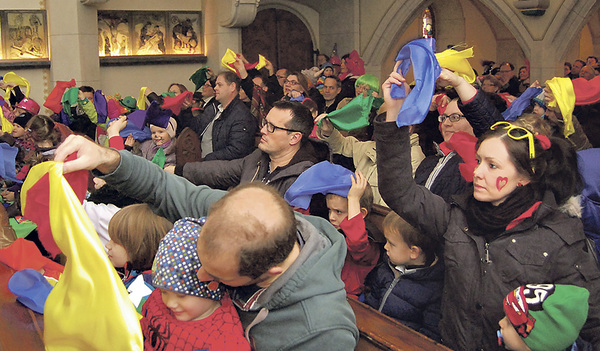 Familienliturgie im Fasching    