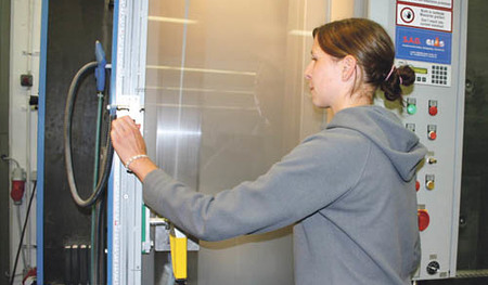 Topic GmbH T?renhersteller, Sarleinsbach, best practice Kalender, ausgelernter Lehrling Tanja Martha