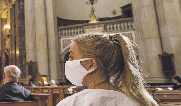 Seit Montag 21. September gilt ein verpflichtender Mund- Nasen-Schutz bei Gottesdiensten in Österreich.