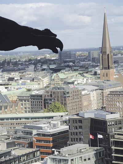 Blick auf Hamburg vom Mahnmal St. Nikolai