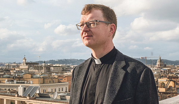 Der Jesuit Hans Zollner ist einer der führenden Missbrauchs- präventions-Experten der katholischen Kirche.