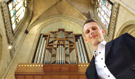 Domorganist Gerhard Raab leitet den Domorgelsommer im Mariendom. 