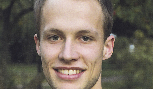 Matthäus Dorfner studiert Musik und Theologie und engagiert sich in der Pfarre  Schwarzenberg am Böhmerwald u. a. als Jugendleiter.  