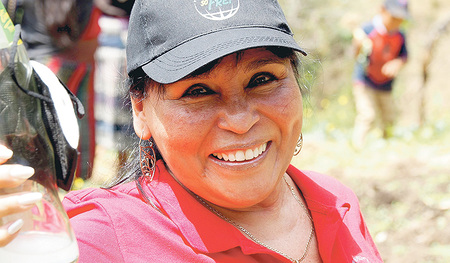 Mit Optimismus, Know-how und Charisma arbeitet Mayra Orellana für Menschen in Guatemala.   