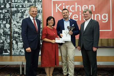 Patrick Eder mit Landeshauptmann Mag. Thomas Stelzer, Sozial-Landesrätin Birgit Gerstorfer, MBA, und Bischof Dr. Manfred Scheuer.