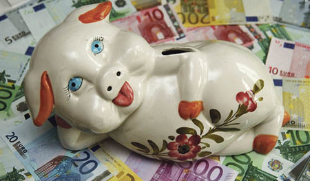 Sparschwein mit Eurogeldscheinen



Copyright (2001) by BilderBox.com; Erwin Wodicka, A-4062 Thening. AGBs: www.bilderbox.com/agb.html ( in an im auf als einer and und beim mit einen einer einem + * - & , 1101a)



 Euros, Europa, Europ?ische Union, 