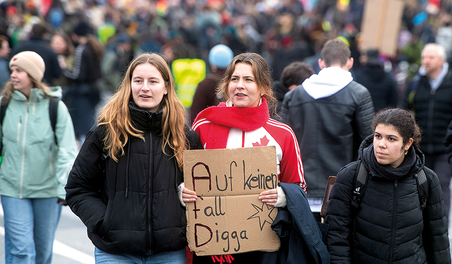 Frieden stiften kann heißen: sich hinstellen und Widerstand leisten, wie Jesus es getan hat. 