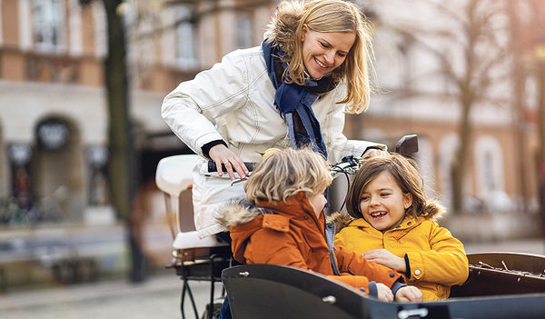 Einige Familien in Österreich bestreiten ihren Alltag ohne Auto, meist aus ökologischen und Kostengründen.   