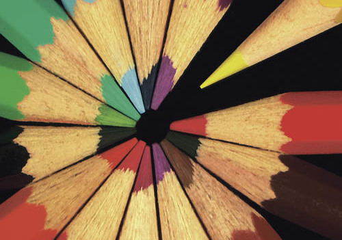 Buntstifte - crayons [ (c) www.BilderBox.com, Erwin Wodicka, Siedlerzeile 3, A-4062 Thening, Tel. + 43 676 5103678.Verwendung nur gegen HONORAR, BELEG,URHEBERVERMERK und den AGBs auf bilderbox.com](in an im auf aus als and beim mit einer einem eines 