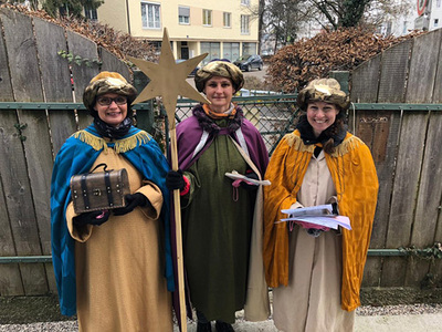 Drei Königinnen in Wels, St. Johannes Stadtpfarre: Sabine Traunmüller-Reichhold, Birgit Zipko und Karoline Kellner (v.l.n.r.) 