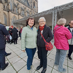 Ausklang bei Agape und Musik