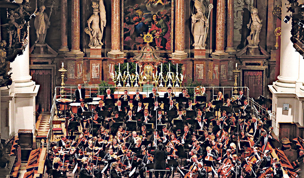 Das Altomonte Orchester in der Stiftsbasilika  