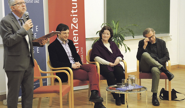 Diskussion. KiZ-Redakteur Josef Wallner moderierte die Diskussion mit Andreas Schmoller, Elisabeth Jungmaier und Markus Vorauer. 