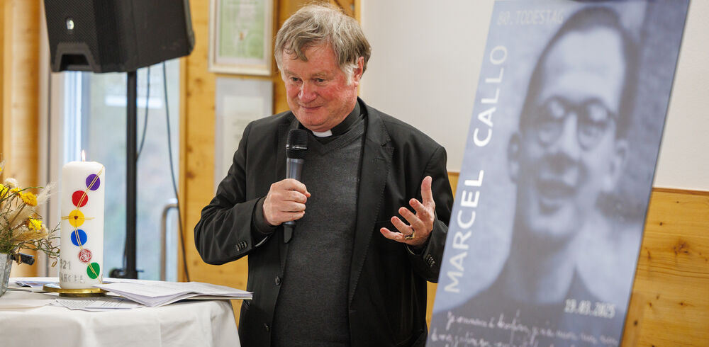 Bischof Manfred Scheuer bei der Gedenkfeier für Marcel Callo, der im KZ Mauthausen ermordet wurde. 