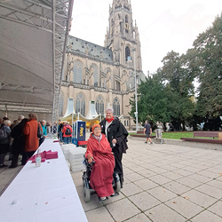 Ausklang bei Agape und Musik