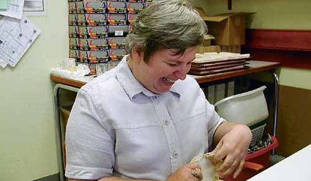 OLYMPUS DIGITAL CAMERA         