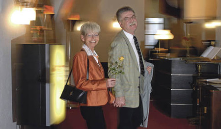 Rendez-vous [ (c) www.BilderBox.com, Erwin Wodicka, Siedlerzeile 3, A-4062 Thening, Tel. + 43 676 5103678.Verwendung nur gegen HONORAR, BELEG,URHEBERVERMERK und den AGBs auf bilderbox.com](in an im auf aus als and beim mit einer einem eines * & der d