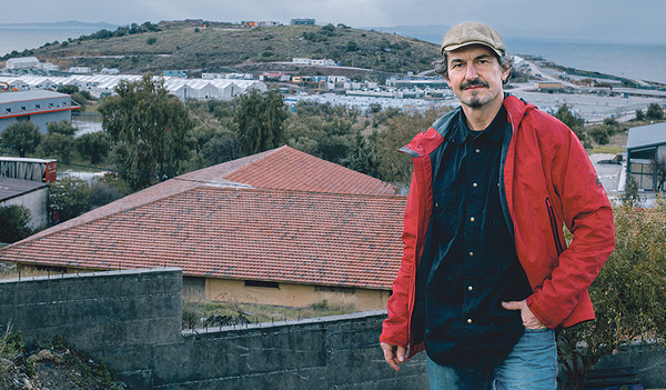 Heinz Mittermayr hilft Geflüchteten auf Lesbos. Er berichtet vom Elend der Menschen im Lager.