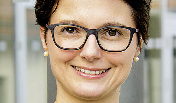 MONIKA SLOUK monika.slouk@koopredaktion.at