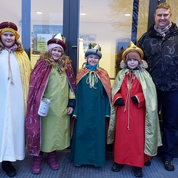 Sternsinger/innen aus der Pfarre Enns St. Marien