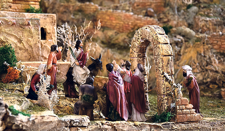 Die Fastenkrippe in Eberstalzell ist bis Pfingsten zu sehen. Sie wurde 2019 angefertigt.   