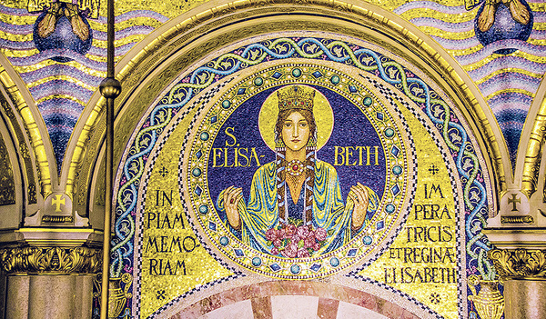 Das Mosaikbild der hl. Elisabeth von Thüringen erinnert an Kaiserin Sissi