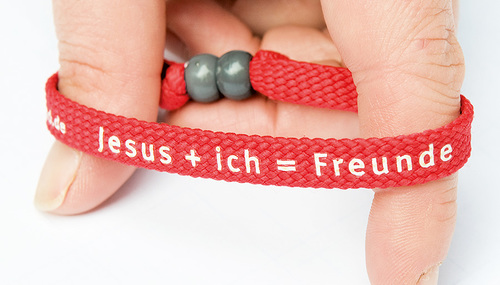 Jesus fragt: Für wen haltet ihr mich? Freundschaft mit Jesus zu schließen fordert mein Leben, meinen Alltag heraus.  