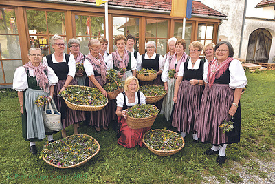 Eggelsberg  feierte am Donnerstag, 15. August auch das Patrozinium und die Ehejubilare.    
