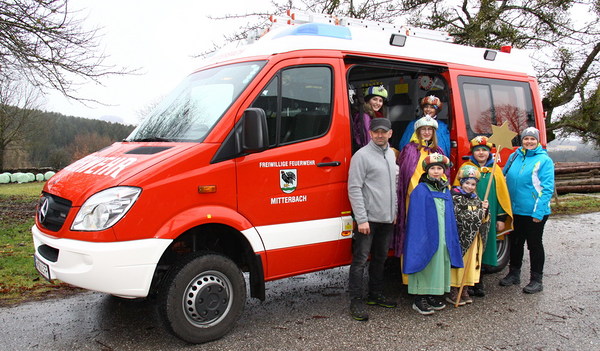 Gelang es in der Pfarre Grünbach den Sternsinger/innen sich mit der Feuerwehr zu verbünden?