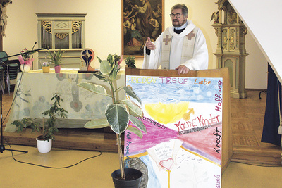 Seelsorgende in Österreich erhielten erstmals 1804 Zutritt zu den Gefangenen. Während des Nationalsozialismus war das verboten. 1954 wurde die Arbeitsgemeinschaft der Gefangenenseelsorger Ö. gegründet. Die ehrenamtliche Mitarbeit ist heute ein wesent