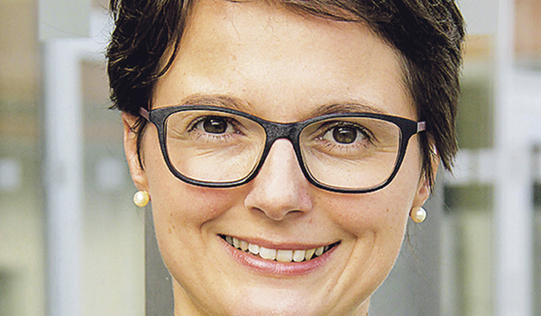 MONIKA SLOUK monika.slouk@koopredaktion.at